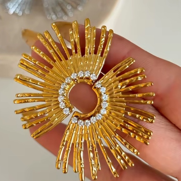 Zara Gold Starburst Large Stud Earrings - Picture 6 of 10